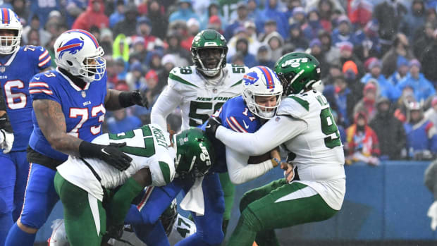 New York Jets DT Quinnen Williams sacks Buffalo Bills QB Josh Allen